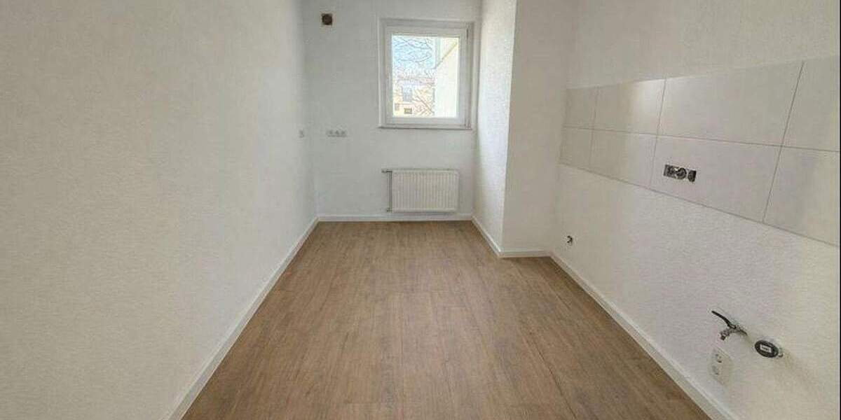 Etagenwohnung Wuppertal Langerfeld - 3 Zimmer, 106 m&sup2;, 990&euro; | Angebot:24557544