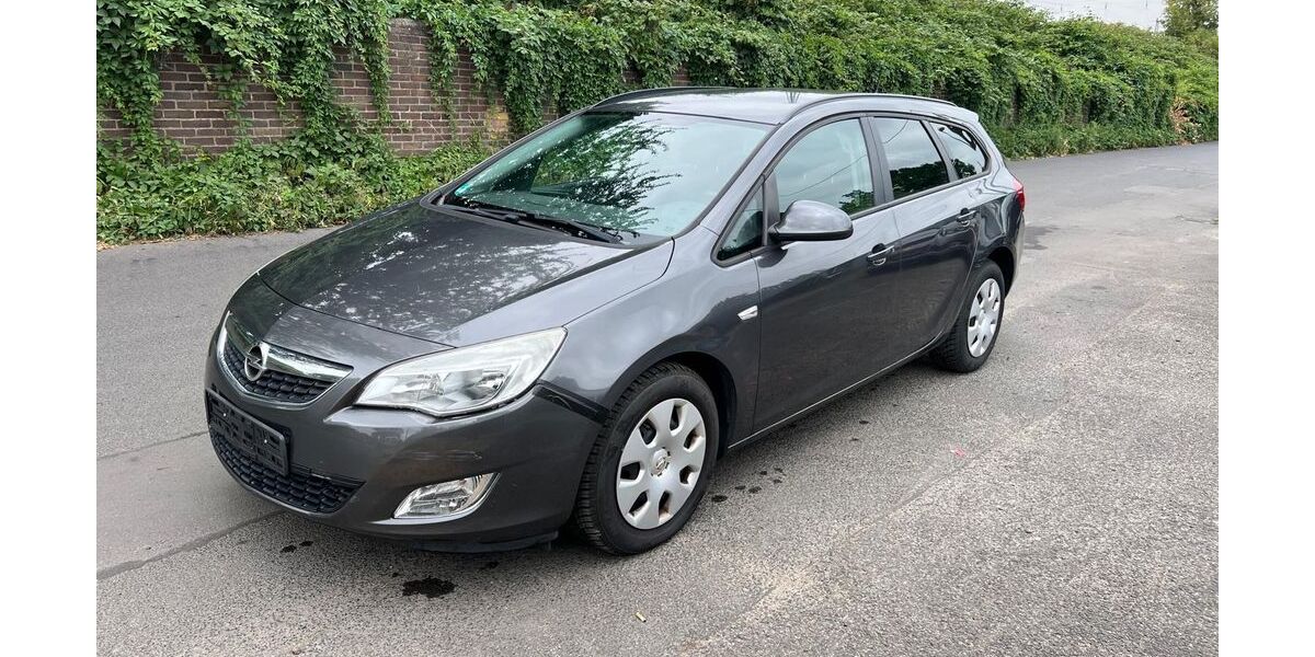 Opel Astra 179.000 km 2.700 &euro; Köln 50739