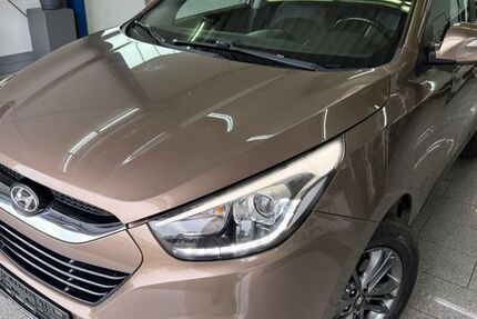 Hyundai ix35 111.873 km 9.990 &euro; Köln 50829