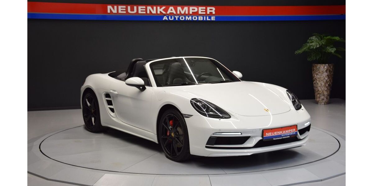 Porsche Boxster 50.000 km 59.990 &euro; Remscheid 42853