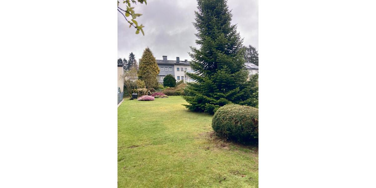 Doppelhaushälfte Remscheid Reinshagen - 8 Zimmer, 130 m&sup2;, 1.400&euro; | Angebot:25961564