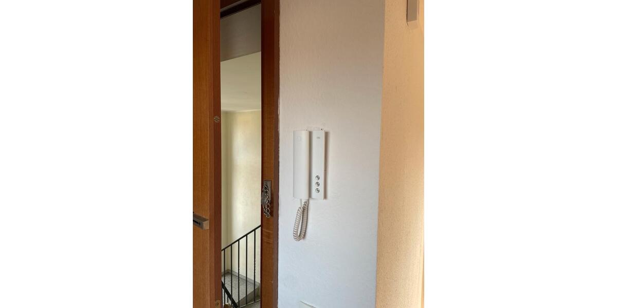 Dachgeschoßwohnung Lindlar - 1 Zimmer, 30 m&sup2;, 490&euro; | Angebot:24943767