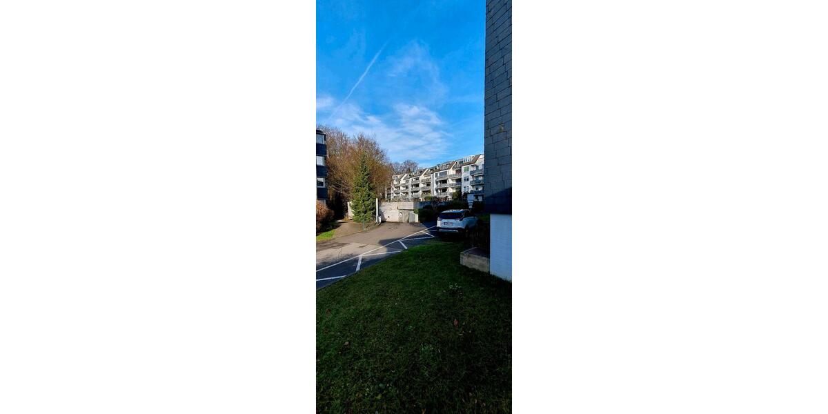 Erdgeschoßwohnung Bergisch Gladbach - 3 Zimmer, 93 m&sup2;, 1.300&euro; | Angebot:24614866