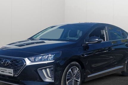 Hyundai IONIQ 42.000 km 17.490 € Düsseldorf 40233