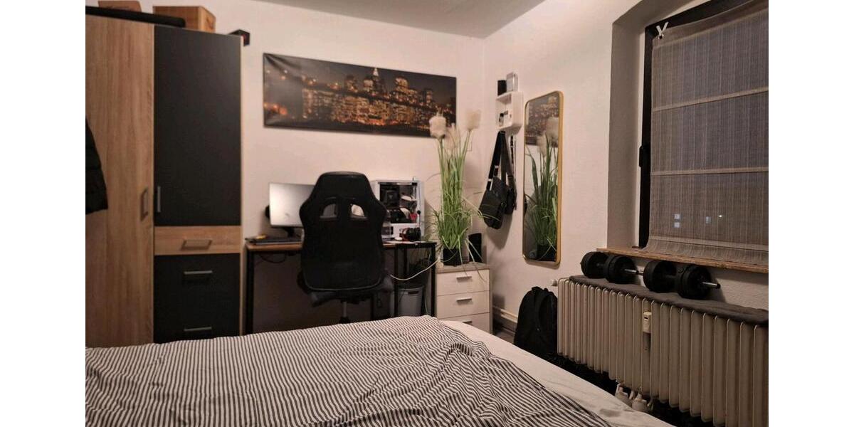 Dachgeschoßwohnung Halver - 3 Zimmer, 75 m&sup2;, 550&euro; | Angebot:26055111