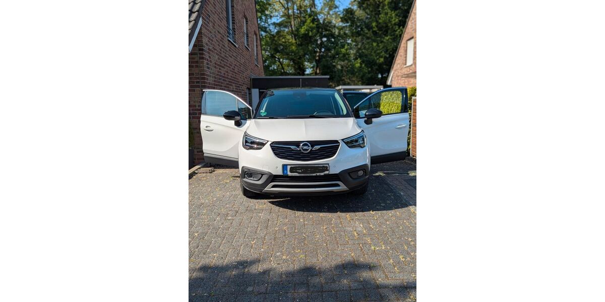 Opel Crossland (X) 5.050 km 14.900 &euro; Leverkusen 51375
