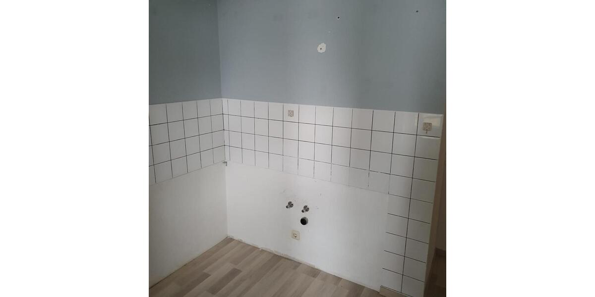 Erdgeschoßwohnung Wuppertal Gemarkung Ronsdorf - 2 Zimmer, 70 m&sup2;, 640&euro; | Angebot:25944874