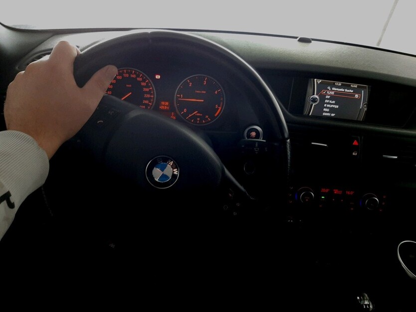 BMW X1 146.900 km 14.420 € Remscheid 42853