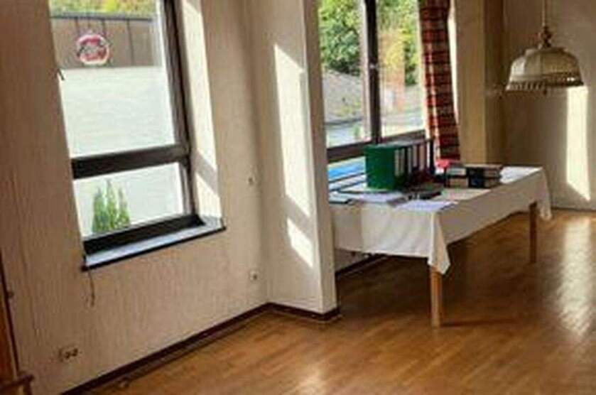 Sonniges Einfamilienhaus mit Einlieger in Hochdahl 1 zimmer