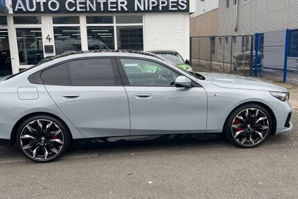 BMW 540 7.900 km 73.900 € Köln 50829