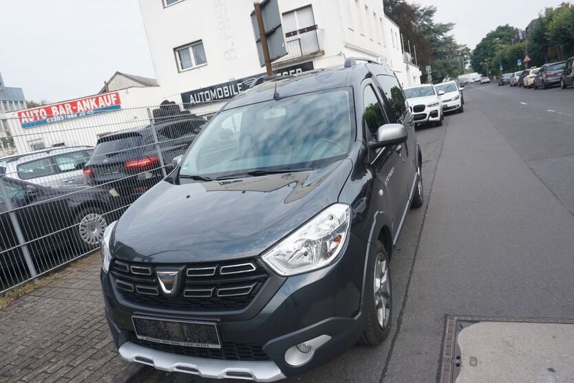 Dacia Dokker 100.000 km 12.999 € Köln 51143