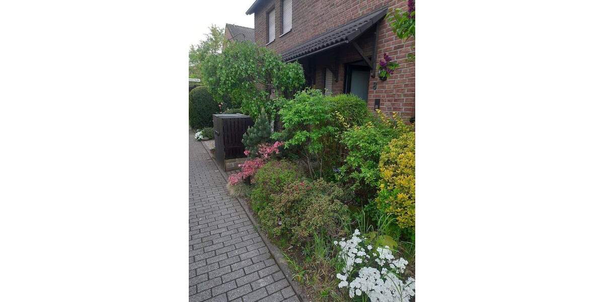 Reihenmittelhaus Monheim am Rhein Baumberg - 4 Zimmer, 112 m&sup2;, 485.000&euro; | Angebot:25716335