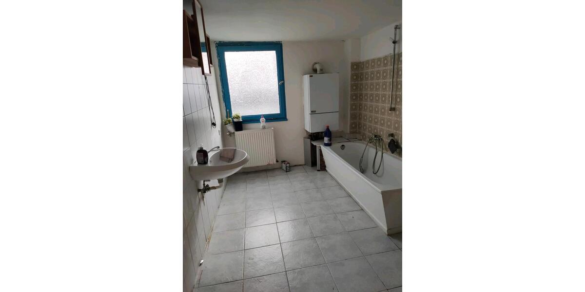 Einfamilienhaus Solingen Wald - 3 Zimmer, 70 m&sup2;, 690&euro; | Angebot:26189039