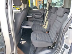 Opel Combo Ultimate AHK HUD NAVI AUTOM. PARKEN WINTERPA 4.500 km 27.740 € HAAN 42781