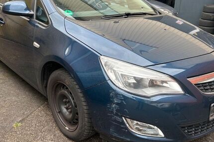 Opel Astra 281.000 km 888 &euro; Köln 51069