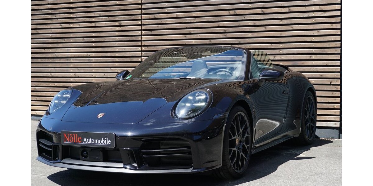 Porsche 992 Carrera S Matrix Bose Carbon HA-Lenk NP209t 5.890 km 172.400 &euro; Wuppertal 42327