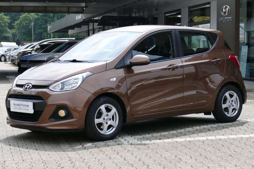 i10