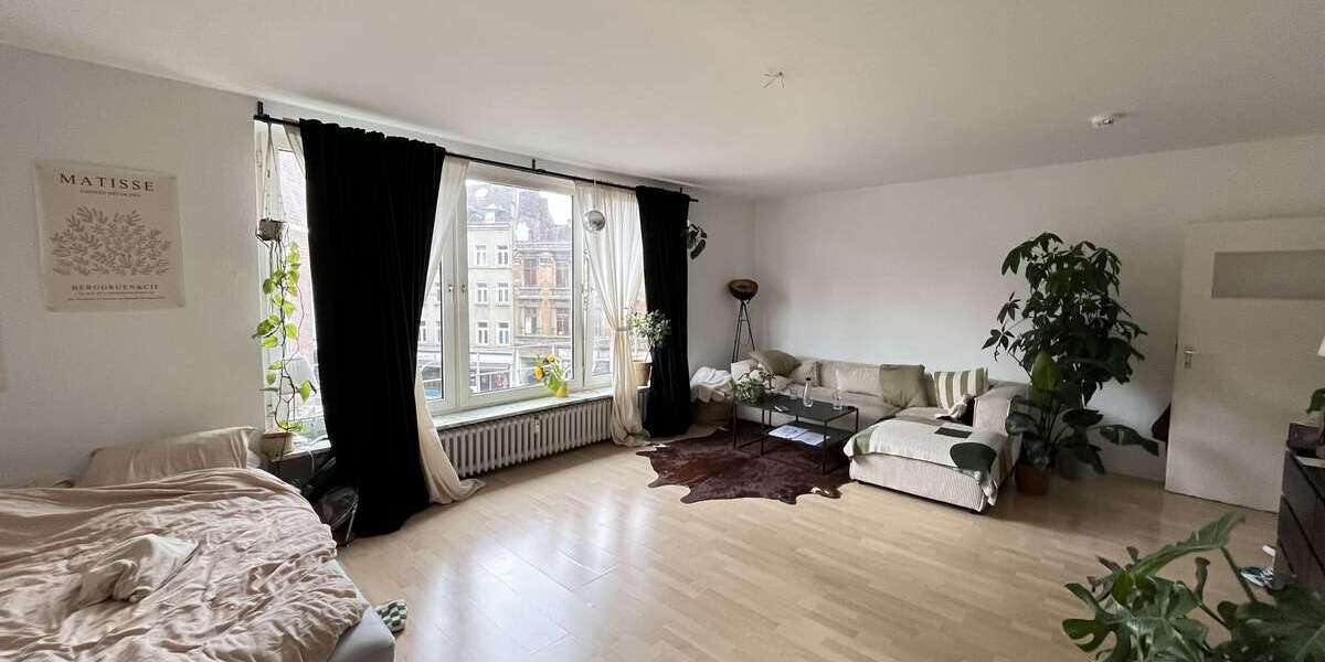 Etagenwohnung Düsseldorf Unterbilk - 3 Zimmer, 75 m&sup2;, 279.000&euro; | Angebot:26615733