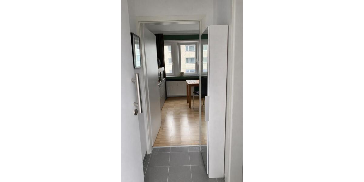 Etagenwohnung Düsseldorf Pempelfort - 2 Zimmer, 40 m&sup2;, 1.460&euro; | Angebot:24625381