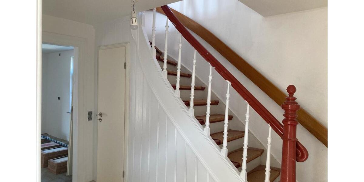 Einfamilienhaus Lindlar - 5 Zimmer, 1.350&euro; | Angebot:25647281