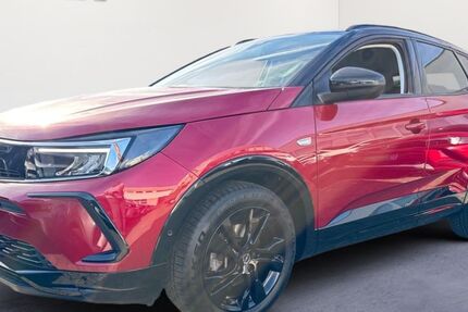Opel Grandland (X) 15.005 km 18.888 &euro; Düsseldorf 40231
