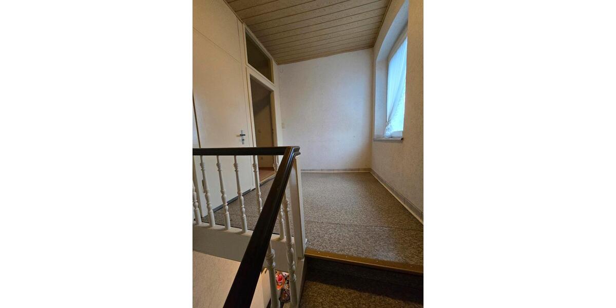 Attraktive 3-Zimmerwohnung in bester Lage in Solingen mit Küche zimmer