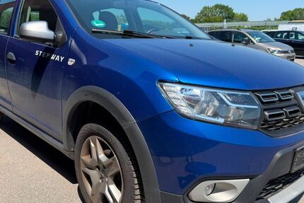 Dacia Sandero 110.000 km 6.950 &euro; Wuppertal 42389