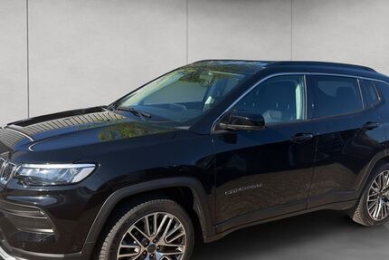 Jeep Compass 30.822 km 25.990 &euro; Düsseldorf 40549