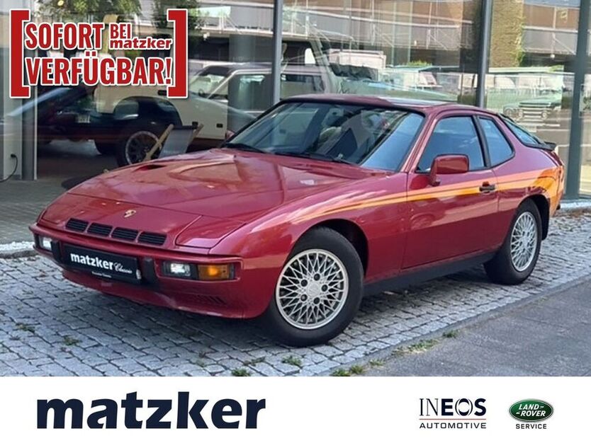 924