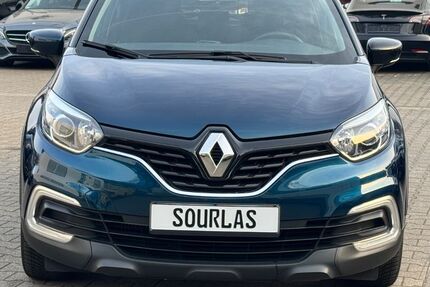 Renault Captur 125.000 km 8.990 &euro; Düsseldorf 40599