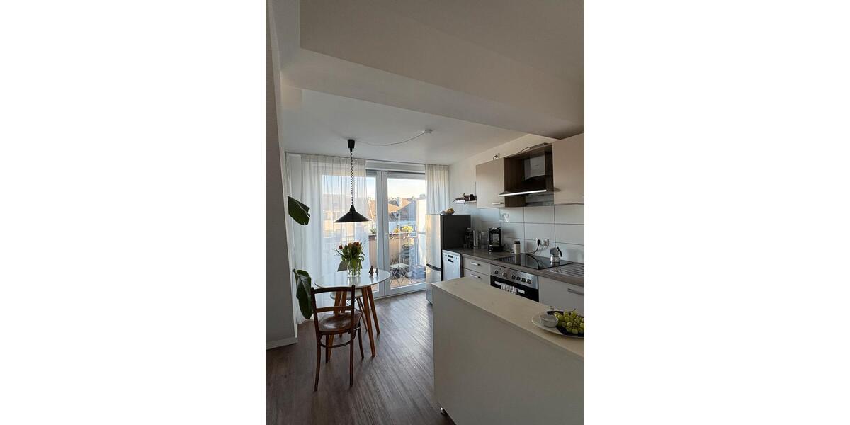 Dachgeschoßwohnung Köln Nippes - 2 Zimmer, 47 m&sup2;, 950&euro; | Angebot:24787064