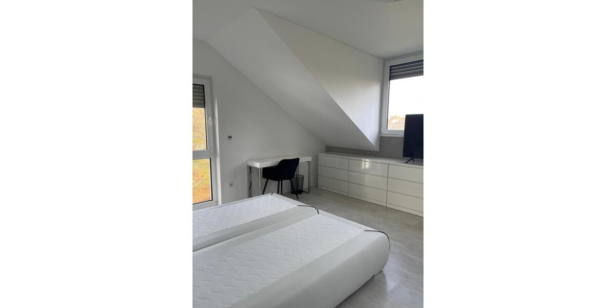 Etagenwohnung Mettmann - 2 Zimmer, 70 m&sup2;, 999&euro; | Angebot:27564406