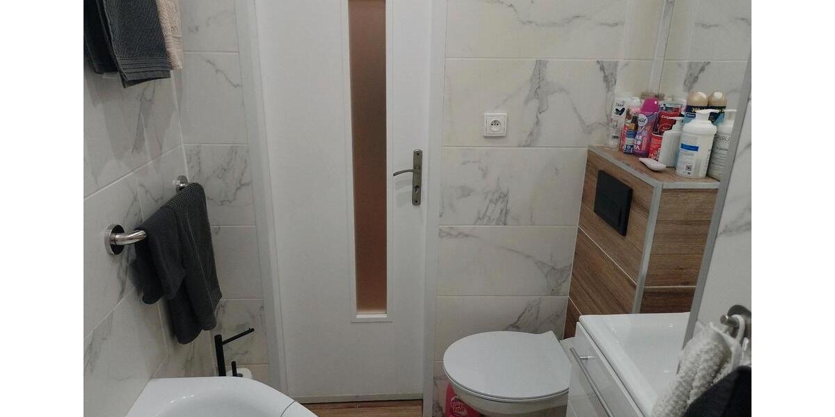 Etagenwohnung Düsseldorf Flingern Süd - 2 Zimmer, 49 m&sup2;, 500&euro; | Angebot:24801797