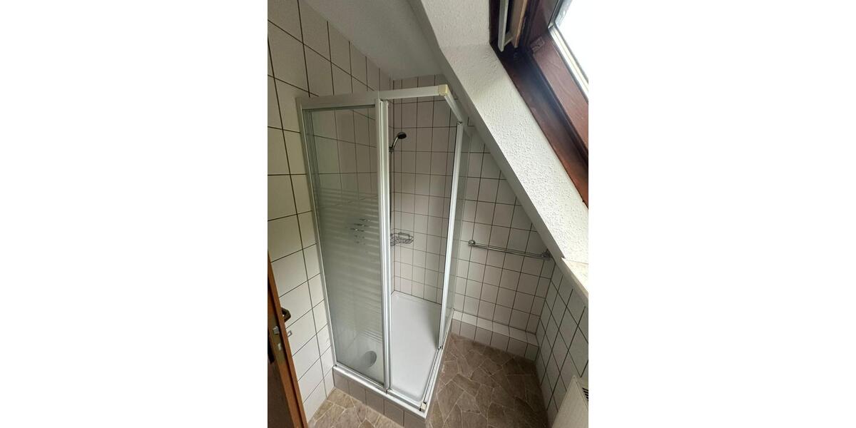 Etagenwohnung Wipperfürth - 1 Zimmer, 43 m&sup2;, 380&euro; | Angebot:26461455
