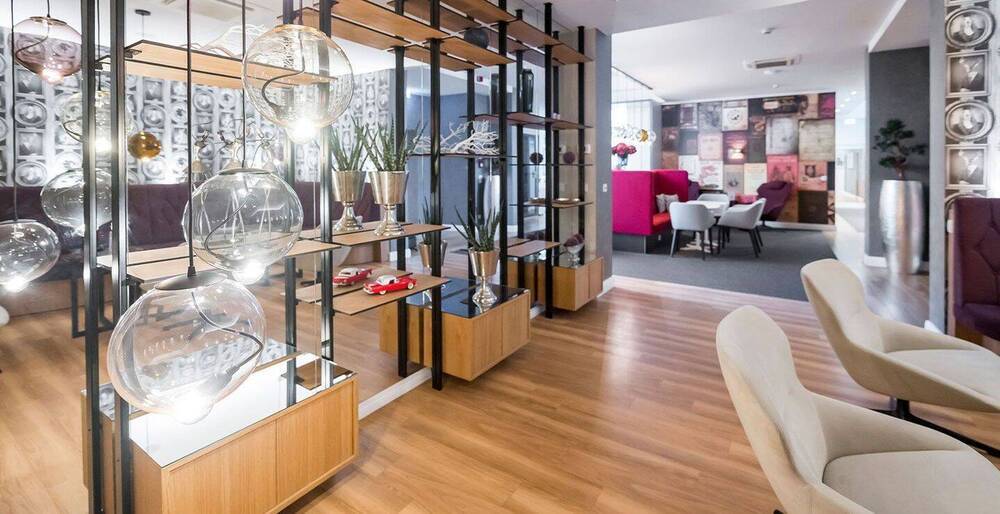 Flexible Büros und Coworking Space direkt am KöGraben - All-in-Miete