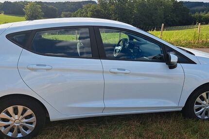 Ford Fiesta 54.000 km 11.990 &euro; Wipperfürth 51688