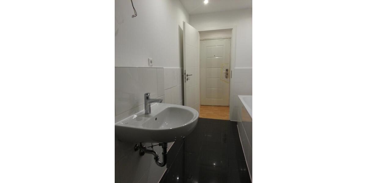 Dachgeschoßwohnung Neuss Furth-Mitte - 2 Zimmer, 50 m&sup2;, 550&euro; | Angebot:24573894