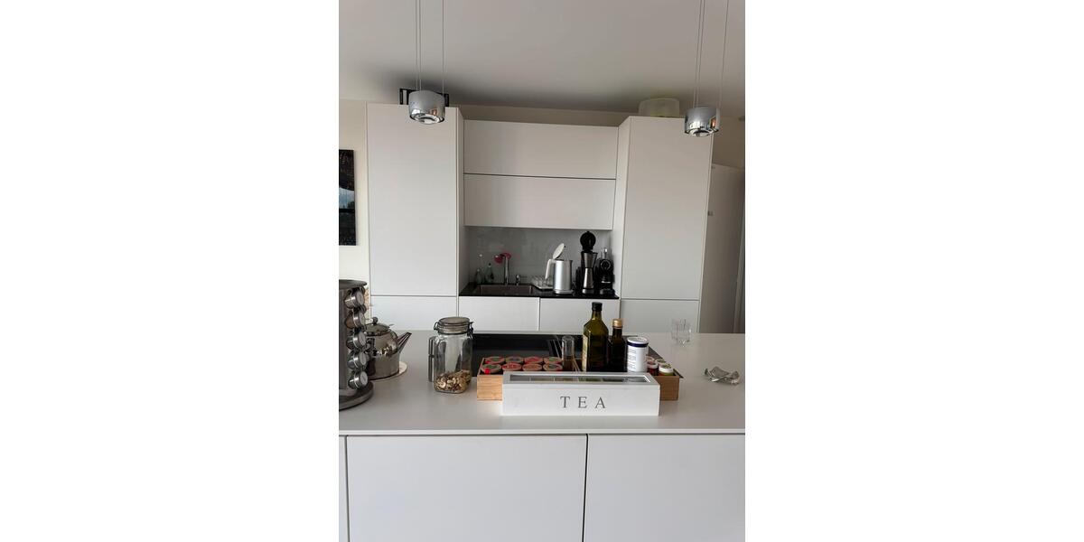 Etagenwohnung Neuss Furth-Mitte - 2 Zimmer, 120 m&sup2;, 4.800&euro; | Angebot:24505328