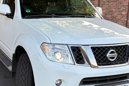 Nissan Pathfinder 145.000 km 18.499 &euro; Köln 50999