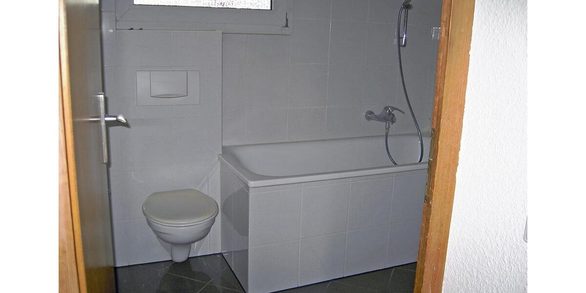 Etagenwohnung Köln Kalk - 3 Zimmer, 79 m&sup2;, 1.350&euro; | Angebot:26670869