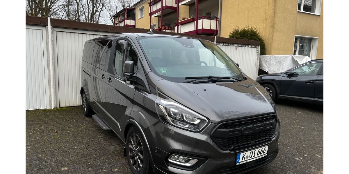 Ford Tourneo Custom 78.000 km 33.000 &euro; Köln 50969
