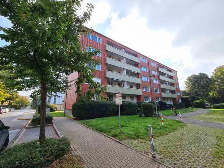 Etagenwohnung Neuss Furth-Mitte - 3 Zimmer, 75 m&sup2;, 910&euro; | Angebot:24634689