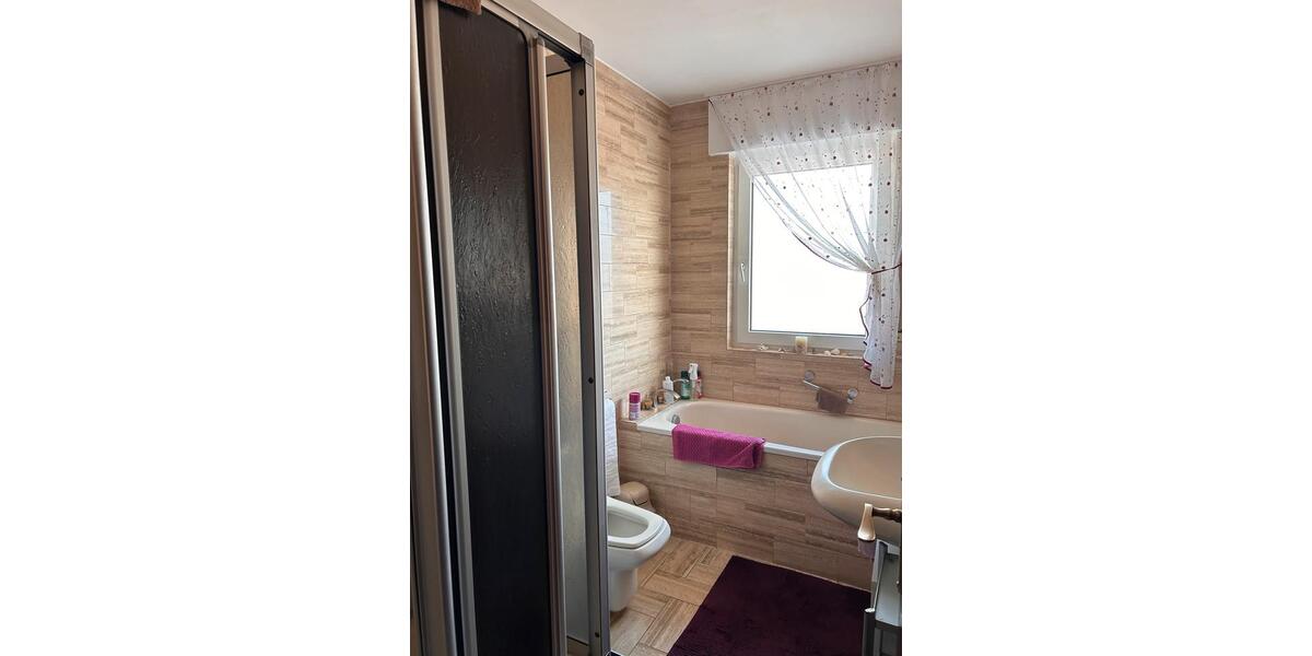 Einfamilienhaus Lindlar - 6 Zimmer, 167 m&sup2;, 359.000&euro; | Angebot:24464820