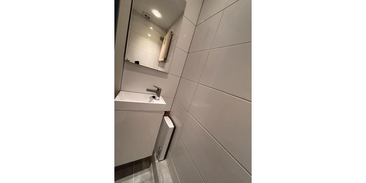 Etagenwohnung Solingen Ohligs - 1 Zimmer, 13 m&sup2;, 220&euro; | Angebot:24398817