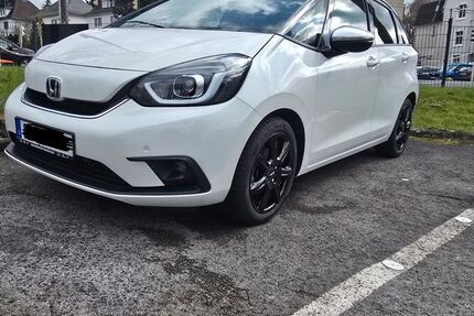 Honda Jazz 33.000 km 15.900 &euro; Solingen 42657