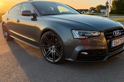 Audi A5 299.500 km 12.900 &euro; Bergisch Gladbach 51465