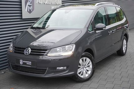 VW Sharan 54.000 km 31.990 € Monheim am Rhein 40789
