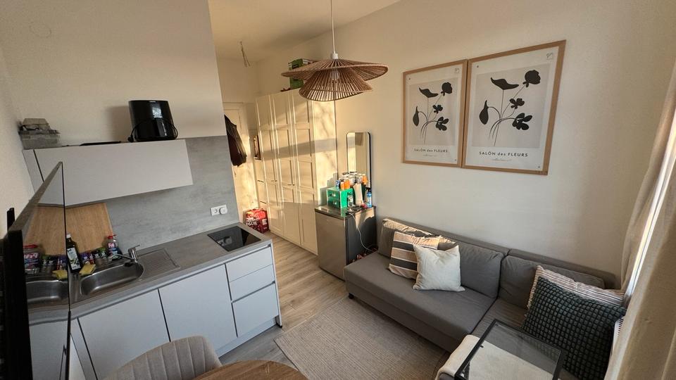 Etagenwohnung Düsseldorf Flingern Süd - 1 Zimmer, 16 m&sup2;, 650&euro; | Angebot:24662492