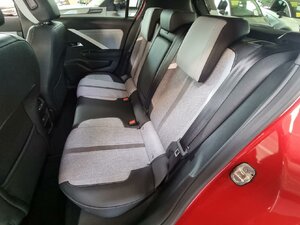 Opel Astra Elegance Navi LED Kamera Alu Allwetterr. AGR 27.055 km 19.870 &euro; HAAN 42781