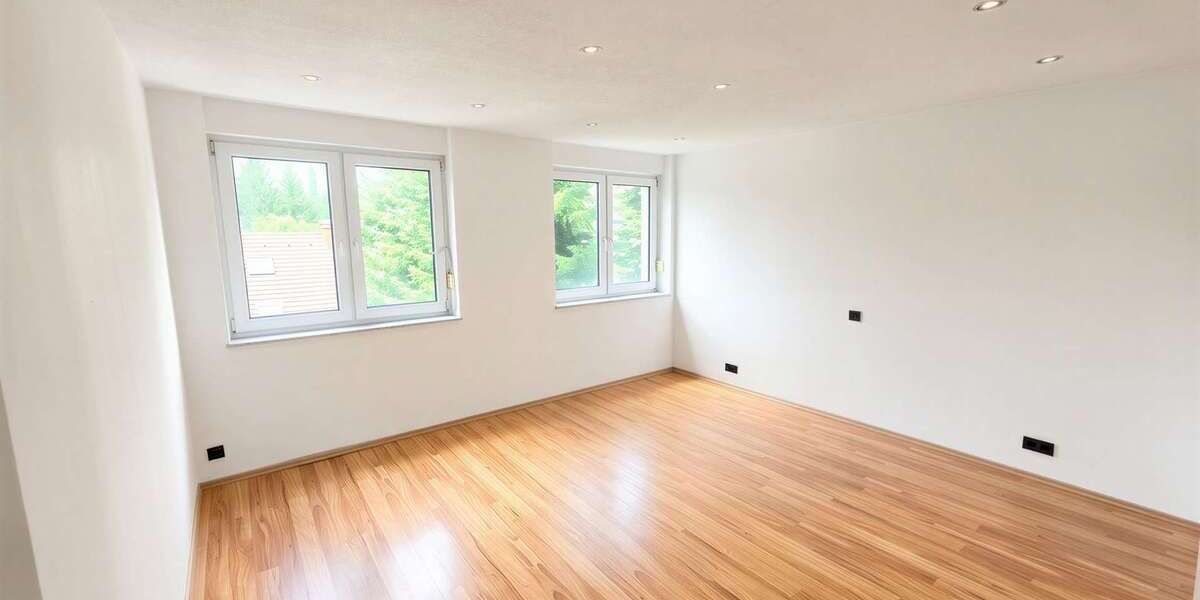 Etagenwohnung Solingen Central - 3 Zimmer, 93 m&sup2;, 219.000&euro; | Angebot:27013851